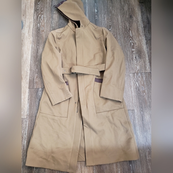 Salvatore Ferragamo Coat size 46 - Picture 8 of 16